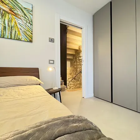 Casa Reni بيت للعطل *